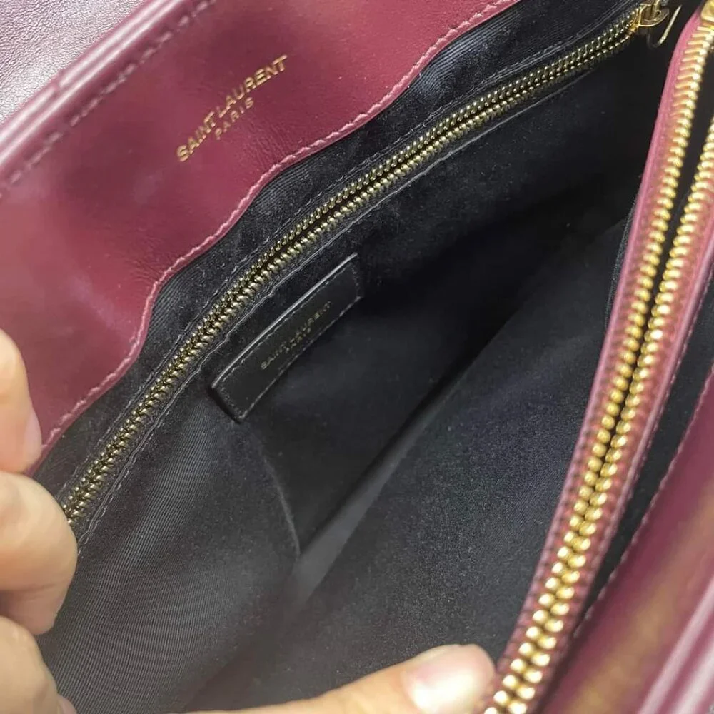 100% Authentic Yves Saint Laurent Medium leather Shoulder Bag - Picture 14 of 14